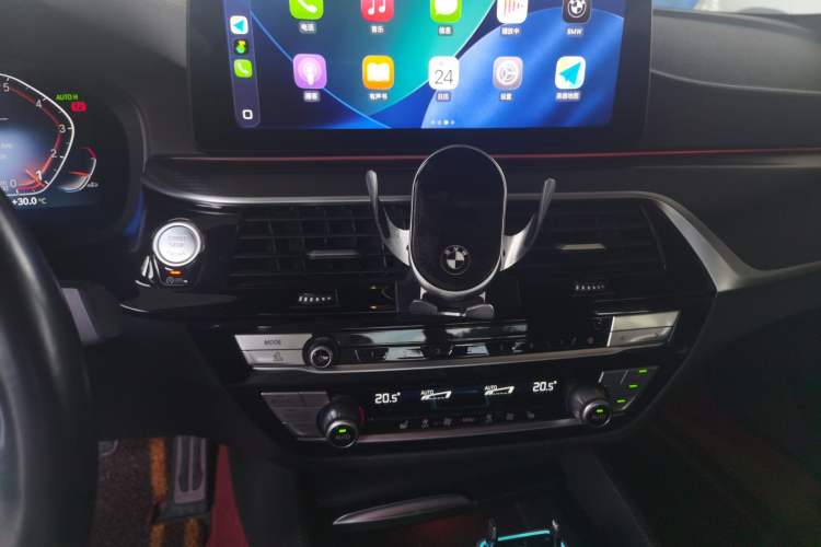 Used BMW 5 Series 2021 530i M Sport Package Audio And AC Panel