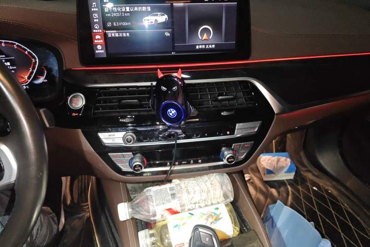 Used BMW 5 Series 2021 Facelifted 525Li M Sport Package Audio And AC Panel