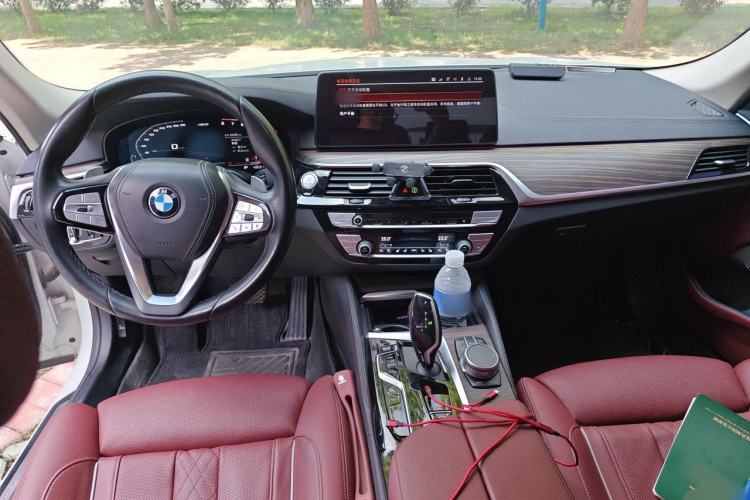 Used BMW 5 Series 2021 530Li Luxury Edition Premium Package Center Console