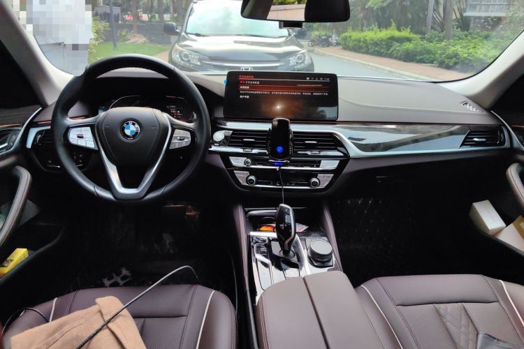 Used BMW 5 Series 2021 Updated Version 525Li Luxury Package Center Console