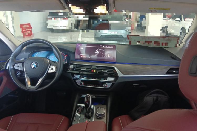 Used BMW 5 Series 2021 Restyled 530Li Leading Edition Luxury Package Center Console