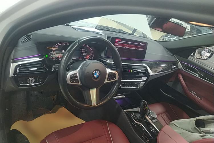 Used BMW 5 Series 2021 525Li M Sport Package Center Console