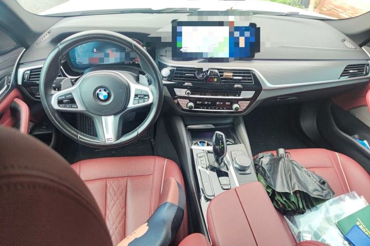 Used BMW 5 Series 2021 530Li Leading Model M Sport Package Center Console