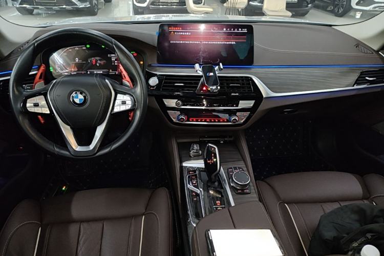 Used BMW 5 Series 2021 530Li Luxury Edition Premium Package Center Console