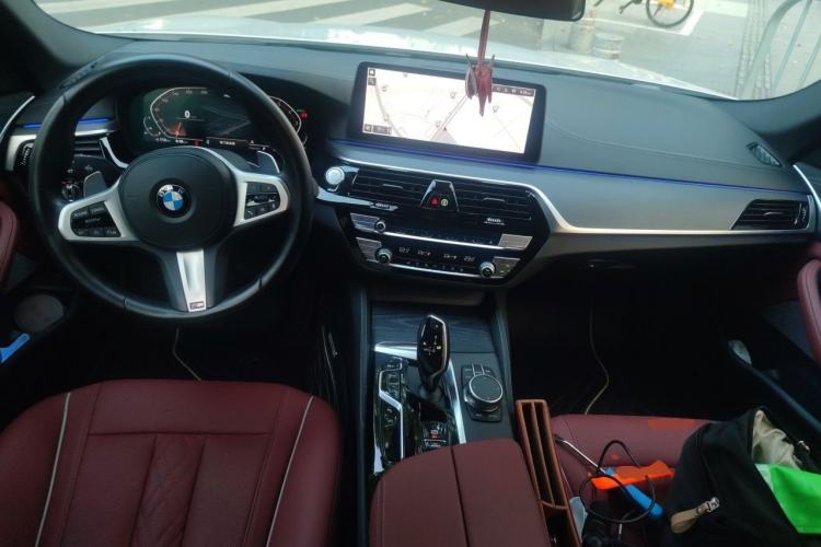 Used BMW 5 Series 2021 530Li xDrive M Sport Package Center Console