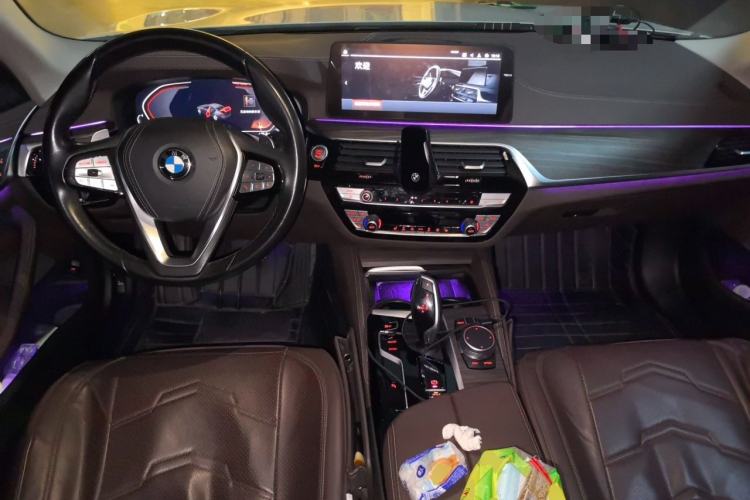 Used BMW 5 Series 2021 530Li Leading Luxury Package Center Console