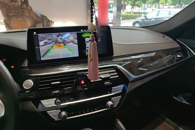 Used BMW 5 Series 2021 525Li M Sport Package Center Console