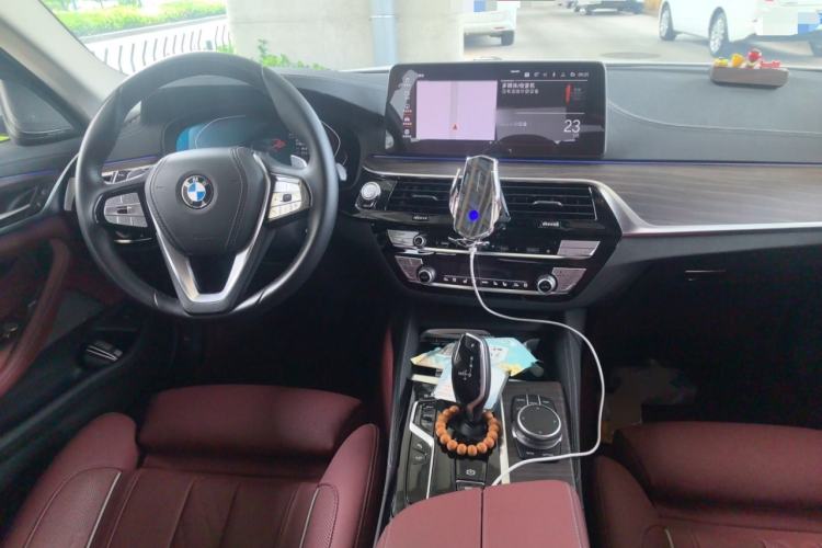 Used BMW 5 Series 2021 530Li Luxury Edition Premium Package Center Console