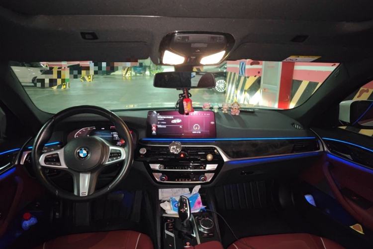 Used BMW 5 Series 2021 525Li M Sport Package Center Console