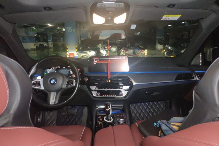 Used BMW 5 Series 2021 530Li Leading Model M Sport Package Center Console