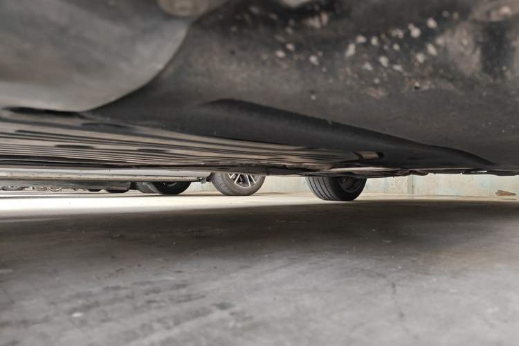Used BMW 5 Series 2021 Facelifted 530Li Leading Edition M Sport Package Chassis Front Left