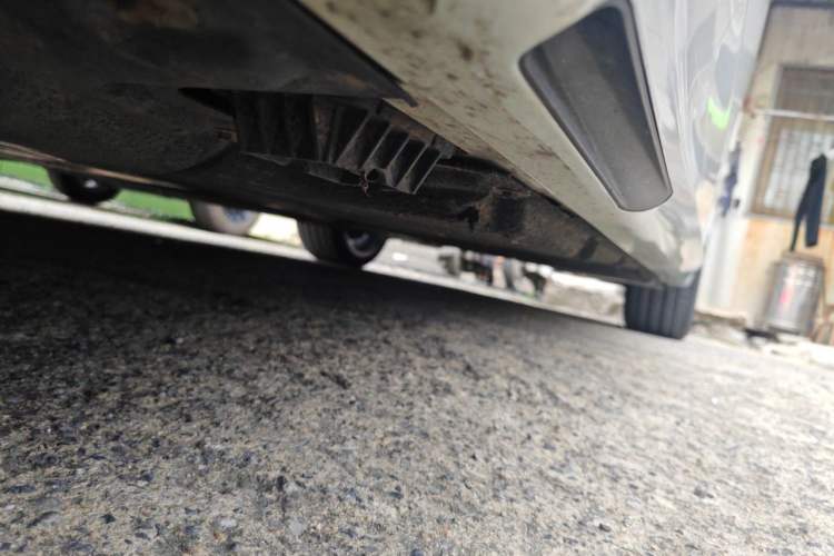 Used BMW 5 Series 2021 530Li Luxury Edition M Sport Package Chassis Front Left