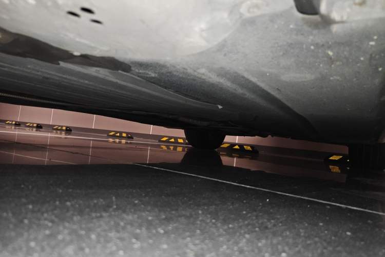 Used BMW 5 Series 2021 530Li Leading Model M Sport Package Chassis Front Left