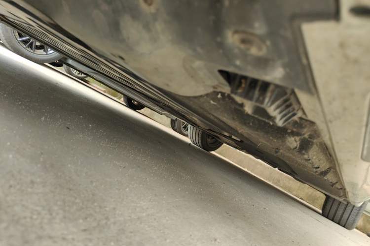 Used BMW 5 Series 2021 530Li Leading Model M Sport Package Chassis Front Left