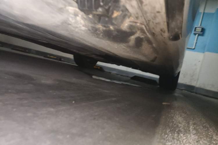 Used BMW 5 Series 2021 530Li Leading Model M Sport Package Chassis Front Left