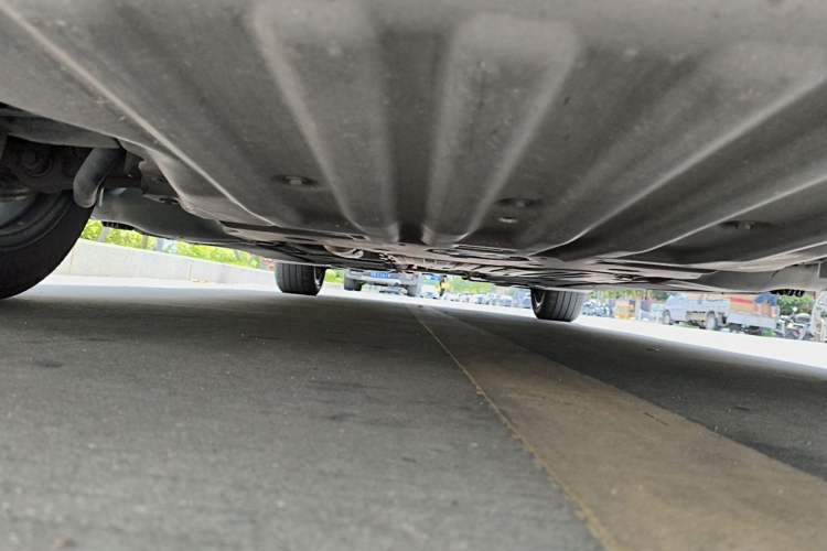 Used BMW 5 Series 2021 525Li M Sport Package Chassis Front