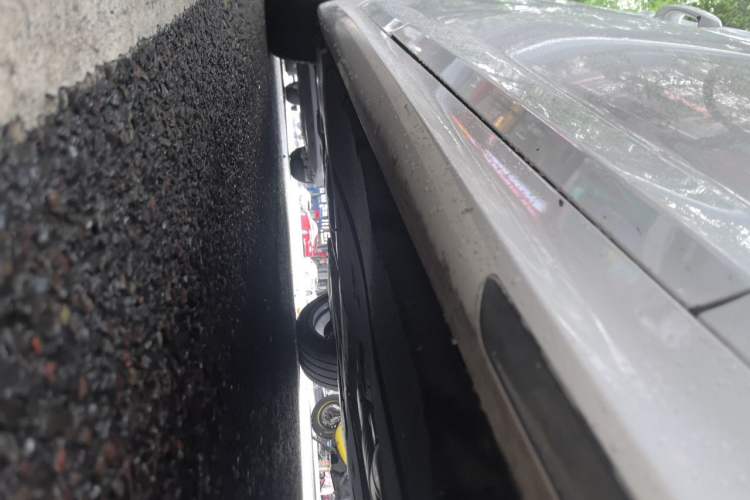 Used BMW 5 Series 2021 Facelifted 530Li Leading Edition M Sport Package Chassis Front Right