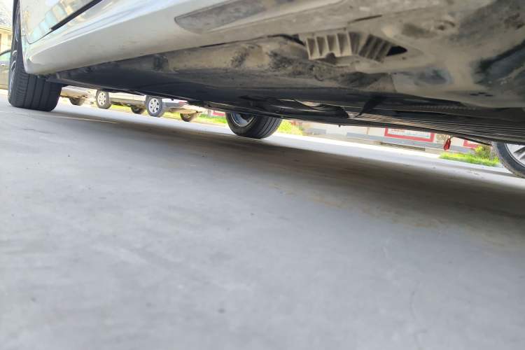 Used BMW 5 Series 2021 525Li M Sport Package Chassis Front Right