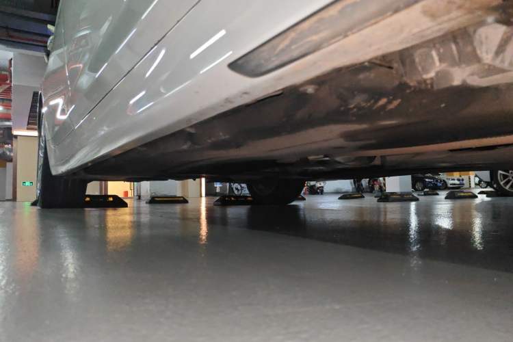 Used BMW 5 Series 2021 525Li Luxury Package Chassis Front Right