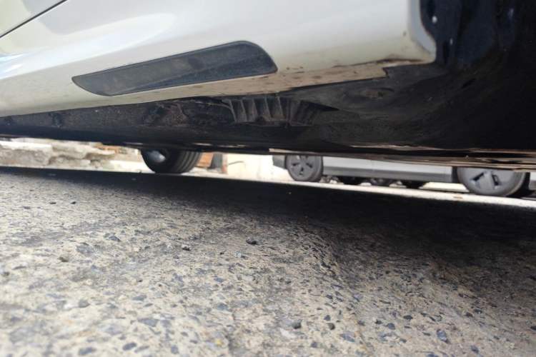 Used BMW 5 Series 2021 530Li Luxury Edition M Sport Package Chassis Front Right