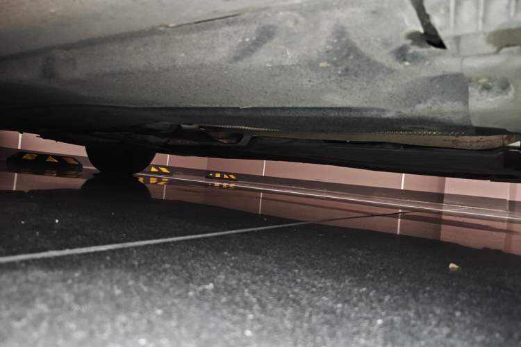 Used BMW 5 Series 2021 530Li Leading Model M Sport Package Chassis Front Right