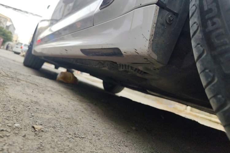 Used BMW 5 Series 2021 530Li Leading Model M Sport Package Chassis Front Right