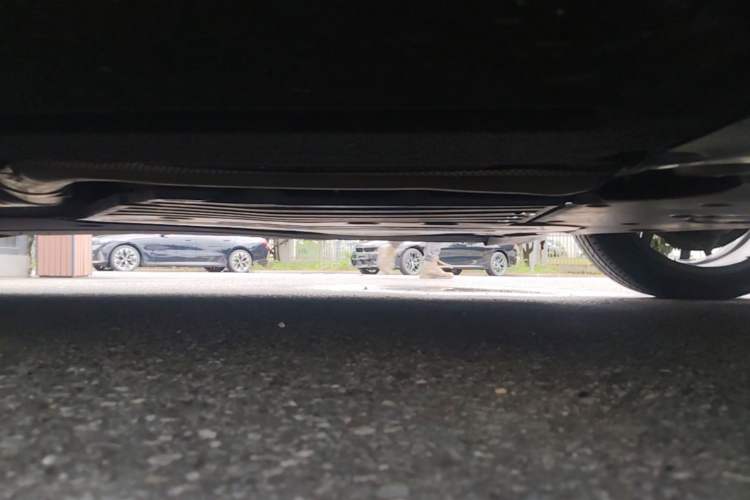 Used BMW 5 Series 2021 530Li Luxury Edition M Sport Package Chassis Front Right