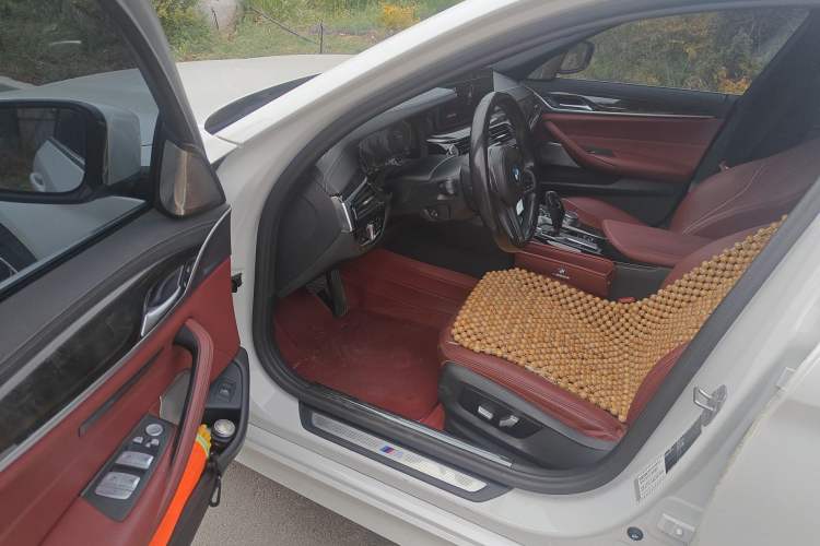 Used BMW 5 Series 2021 525Li M Sport Package Driver Seat