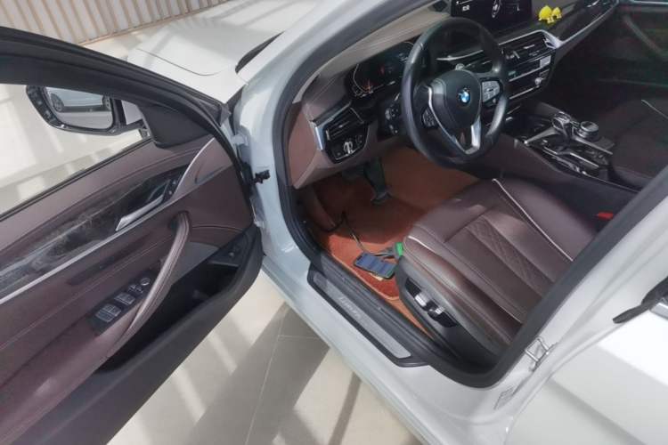 Used BMW 5 Series 2021 Updated Version 525Li Luxury Package Driver Seat