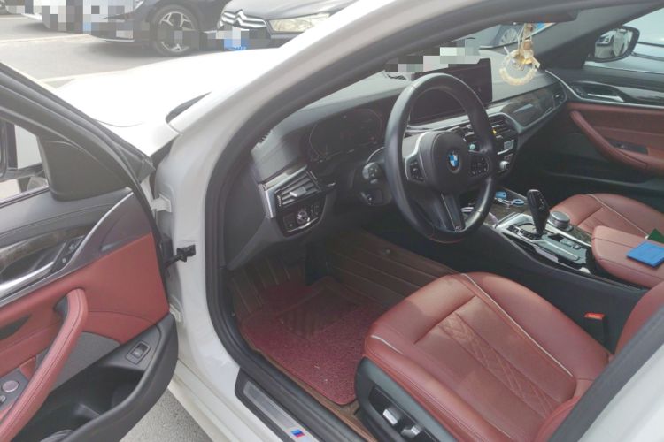 Used BMW 5 Series 2021 Facelifted 525Li M Sport Package Driver Seat