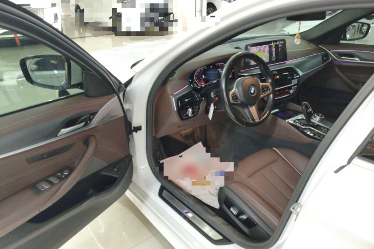 Used BMW 5 Series 2021 530Li Leading Model M Sport Package Driver Seat