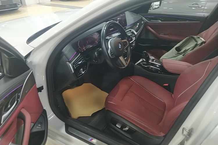 Used BMW 5 Series 2021 525Li M Sport Package Driver Seat