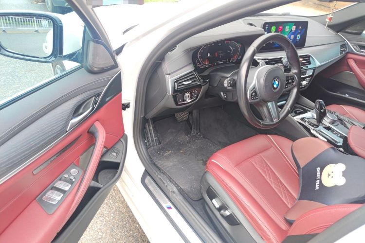 Used BMW 5 Series 2021 530Li Leading Model M Sport Package Driver Seat