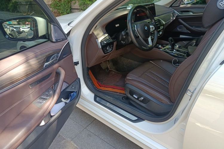 Used BMW 5 Series 2021 530Li Leading Luxury Package Driver Seat