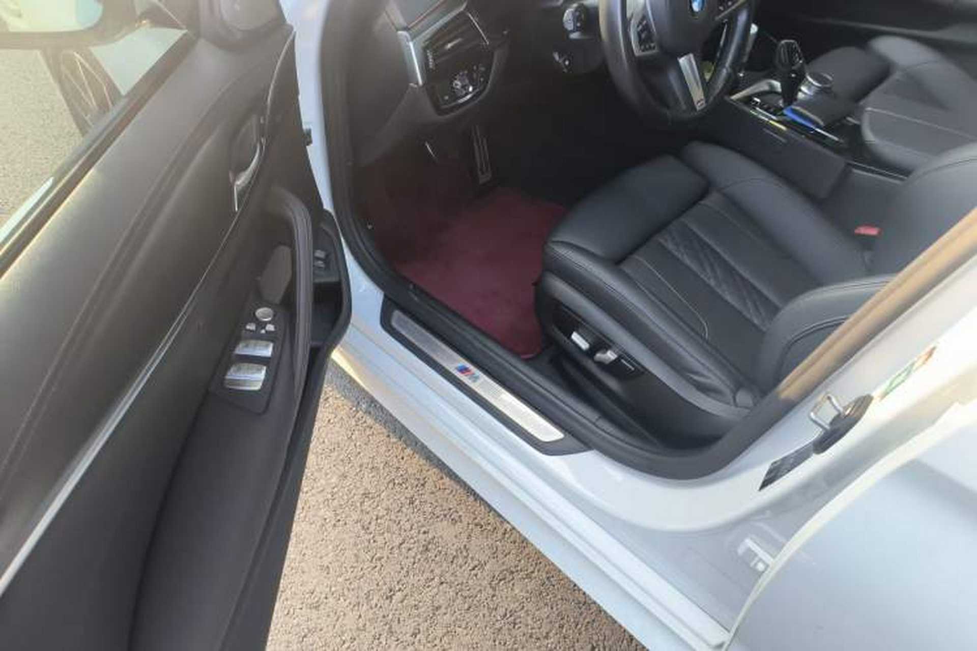 Used BMW 5 Series 2021 530i M Sport Package Driver Seat
