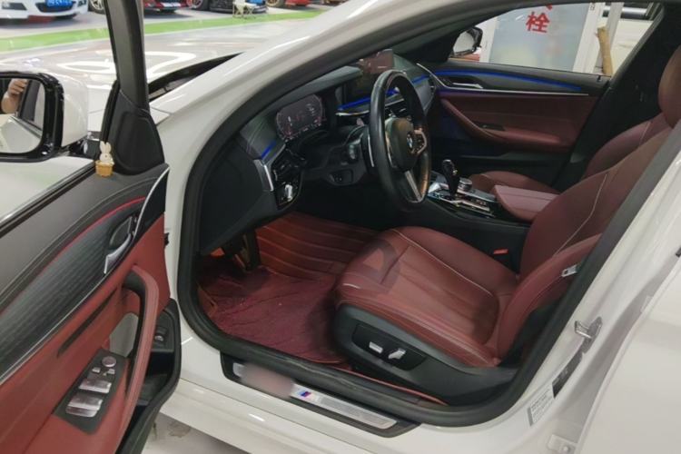Used BMW 5 Series 2021 530Li Leading Model M Sport Package Driver Seat