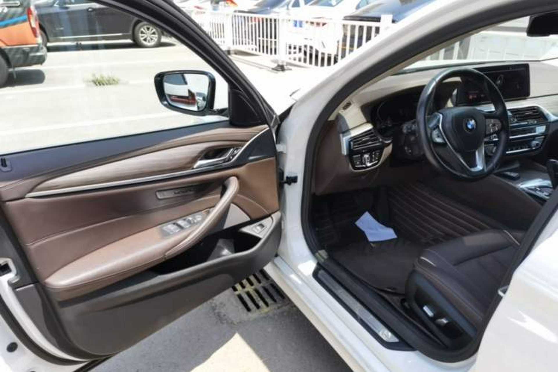 Used BMW 5 Series 2021 530Li Leading Luxury Package Driver Seat
