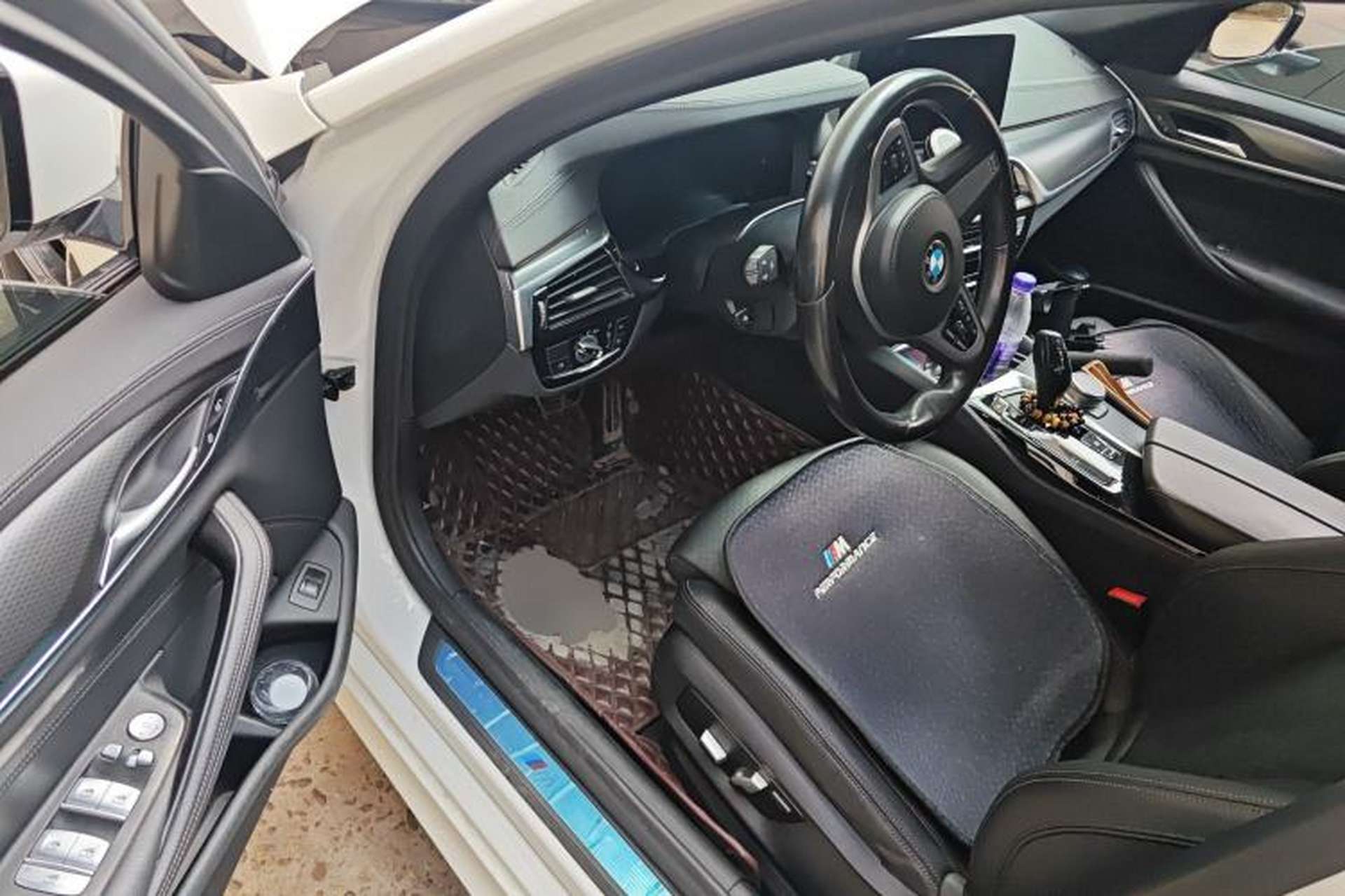 Used BMW 5 Series 2021 525i M Sport Package Driver Seat