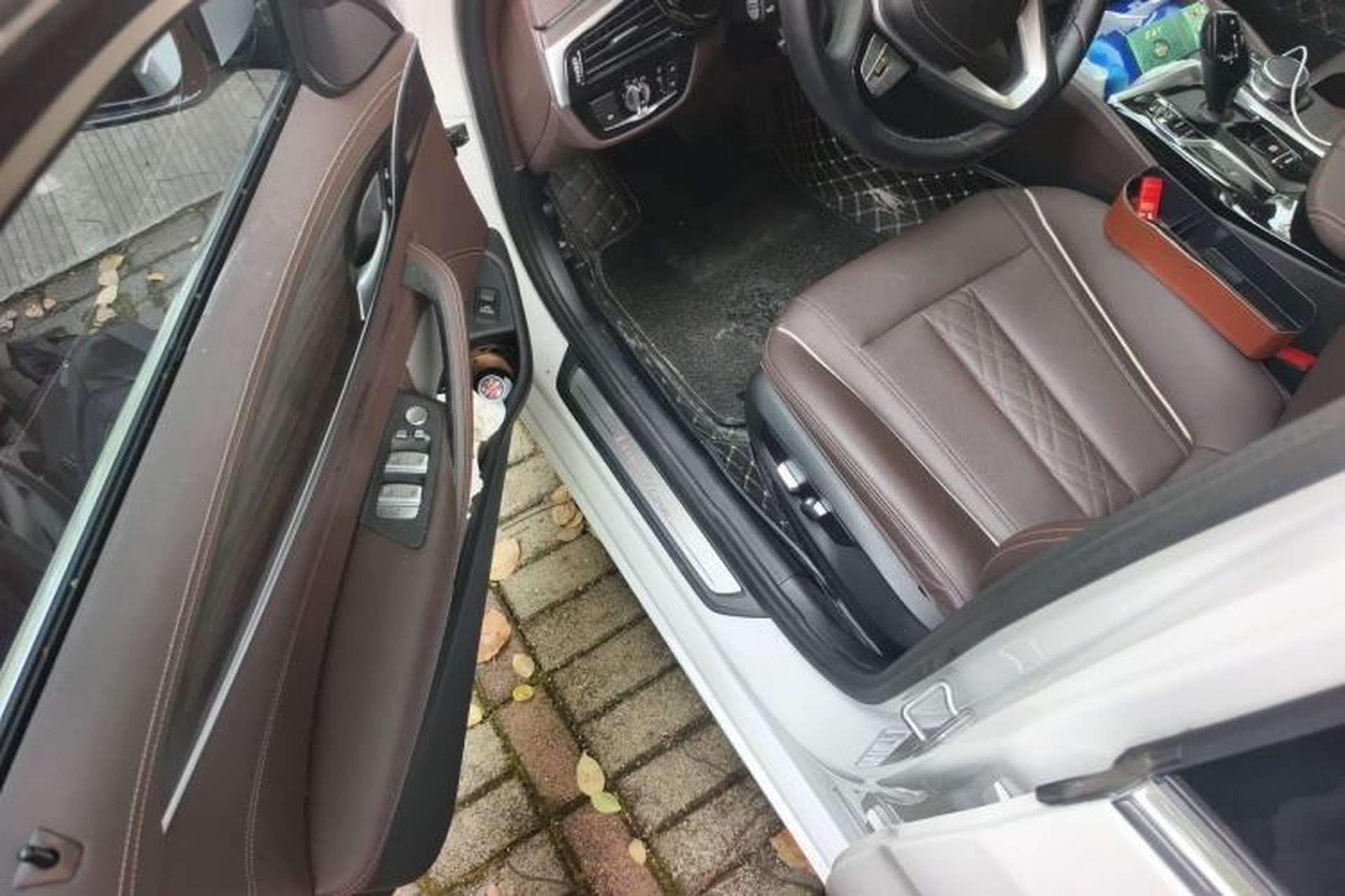 Used BMW 5 Series 2021 530Li Leading Luxury Package Driver Seat