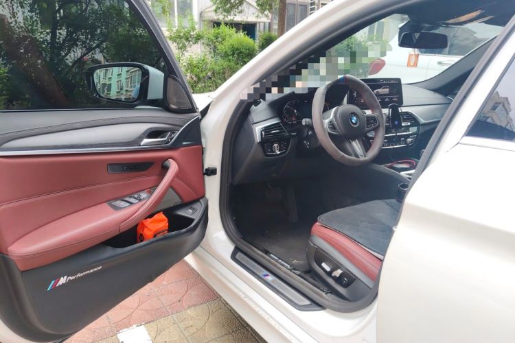 Used BMW 5 Series 2021 530Li xDrive M Sport Package Driver Seat
