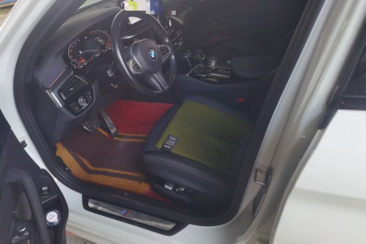 Used BMW 5 Series 2021 530i M Sport Package Driver Seat