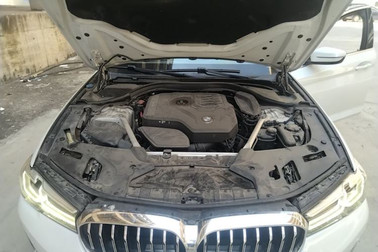Used BMW 5 Series 2021 530Li Leading Luxury Package Engine Bay
