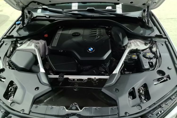 Used BMW 5 Series 2021 530Li Leading Model M Sport Package Engine Bay