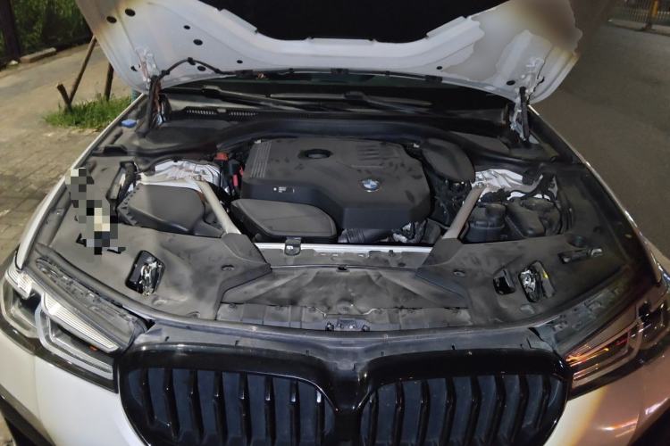 Used BMW 5 Series 2021 530Li Leading Model M Sport Package Engine Bay