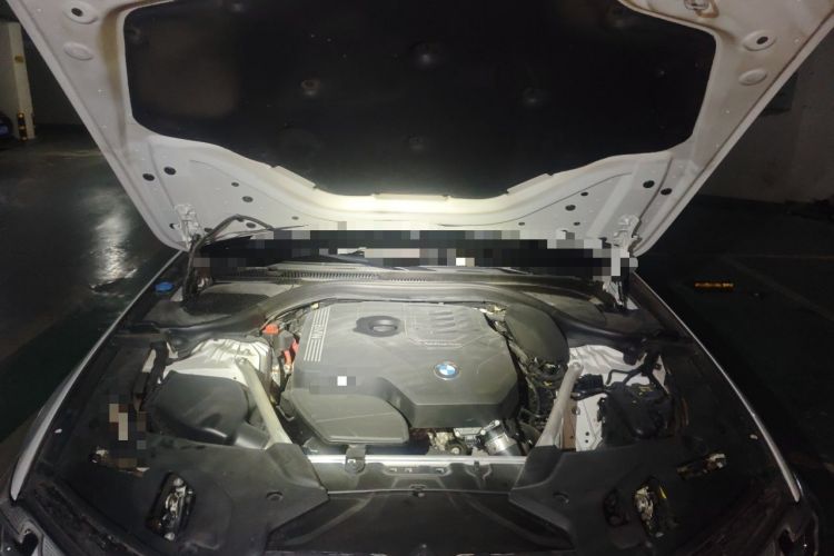 Used BMW 5 Series 2021 Facelifted 525Li M Sport Package Engine Bay