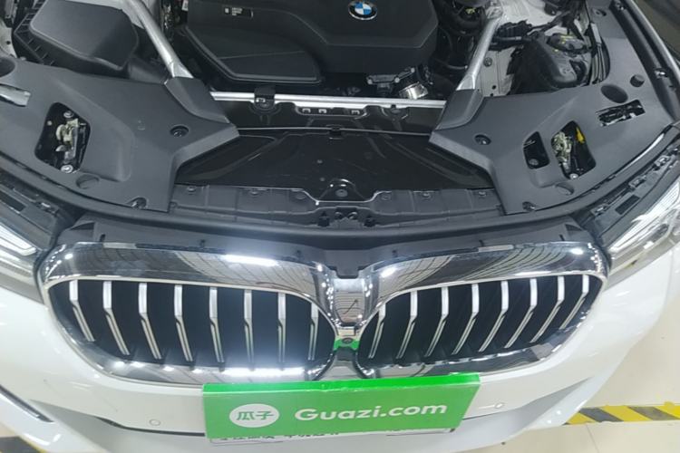 Used BMW 5 Series 2021 525Li M Sport Package Engine Bay