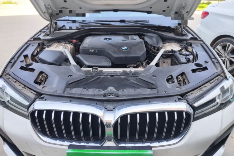 Used BMW 5 Series 2021 525Li M Sport Package Engine Bay