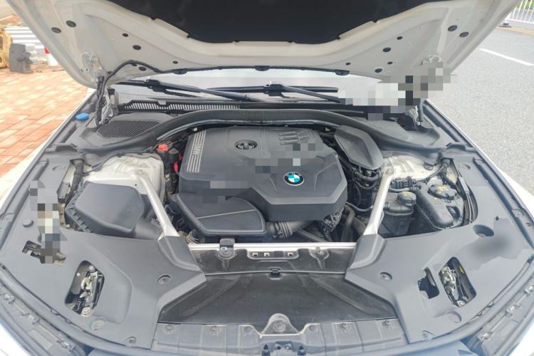 Used BMW 5 Series 2021 530Li Leading Model M Sport Package Engine Bay