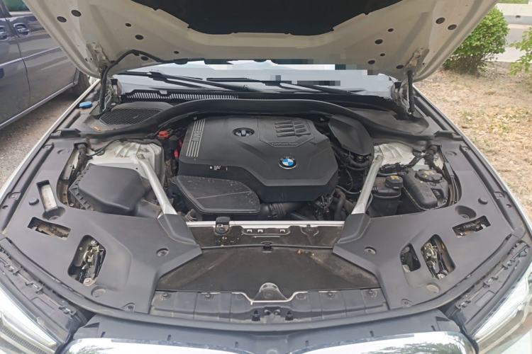 Used BMW 5 Series 2021 530Li Leading Model M Sport Package Engine Bay