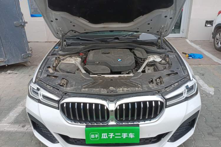 Used BMW 5 Series 2021 525Li M Sport Package Engine Bay